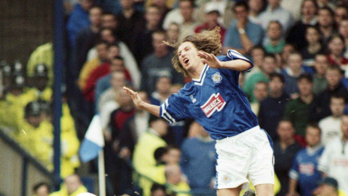 Football photograph: Robbie Savage.