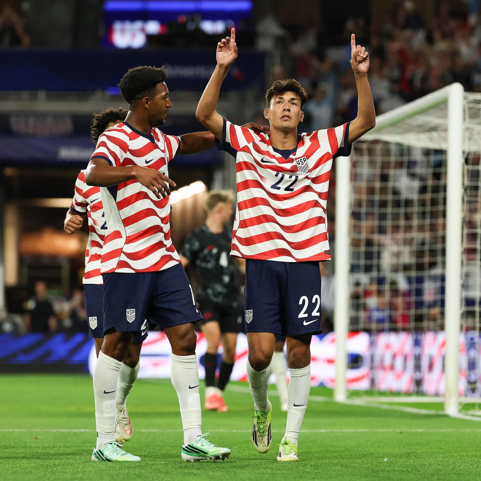 USMNT Beat Canada 1-0 as Justin Ellis Scores and Mauricio Pochettino Closes Camp With Four Straight Wins